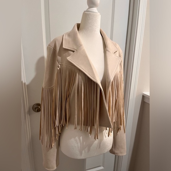 Cream Faux-Suede Fringe Jacket Size S - Picture 4 of 6
